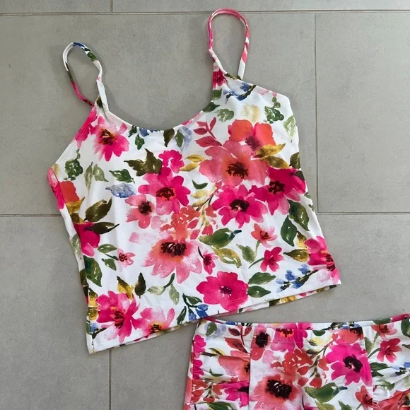 Boutique White Floral Tankini Swimsuit High Rise Bottoms Size M - Picture 4 of 8